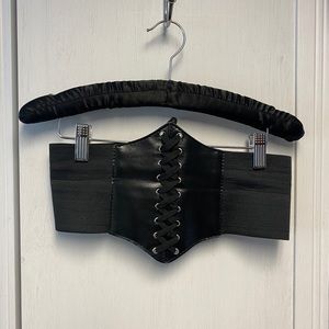 Black Goth lacing belt with elastic sides and Velcro back